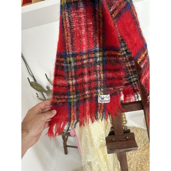 Vintage Hand Acraft Scottish Mohair Plaid Scarf - Picture 3 of 3